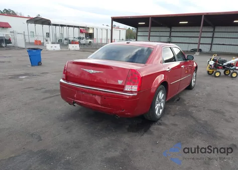 2010 Chrysler 300C Hemi z USA, uszkodzony, nr VIN 2C3CA6CT7AH126408